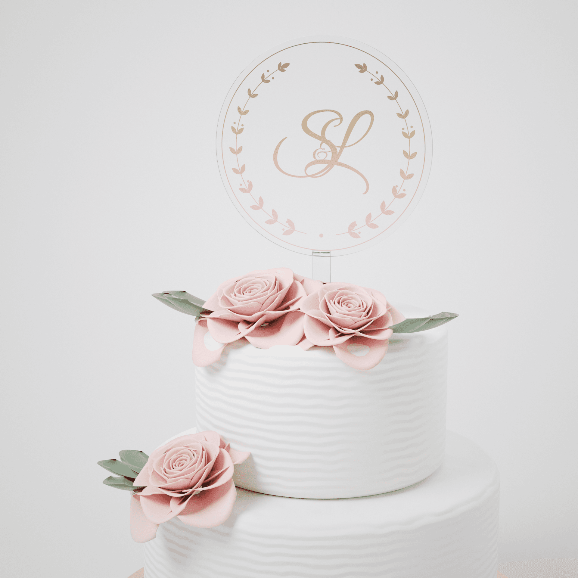 Cake topper en plexiglass découpé avec monogramme doré